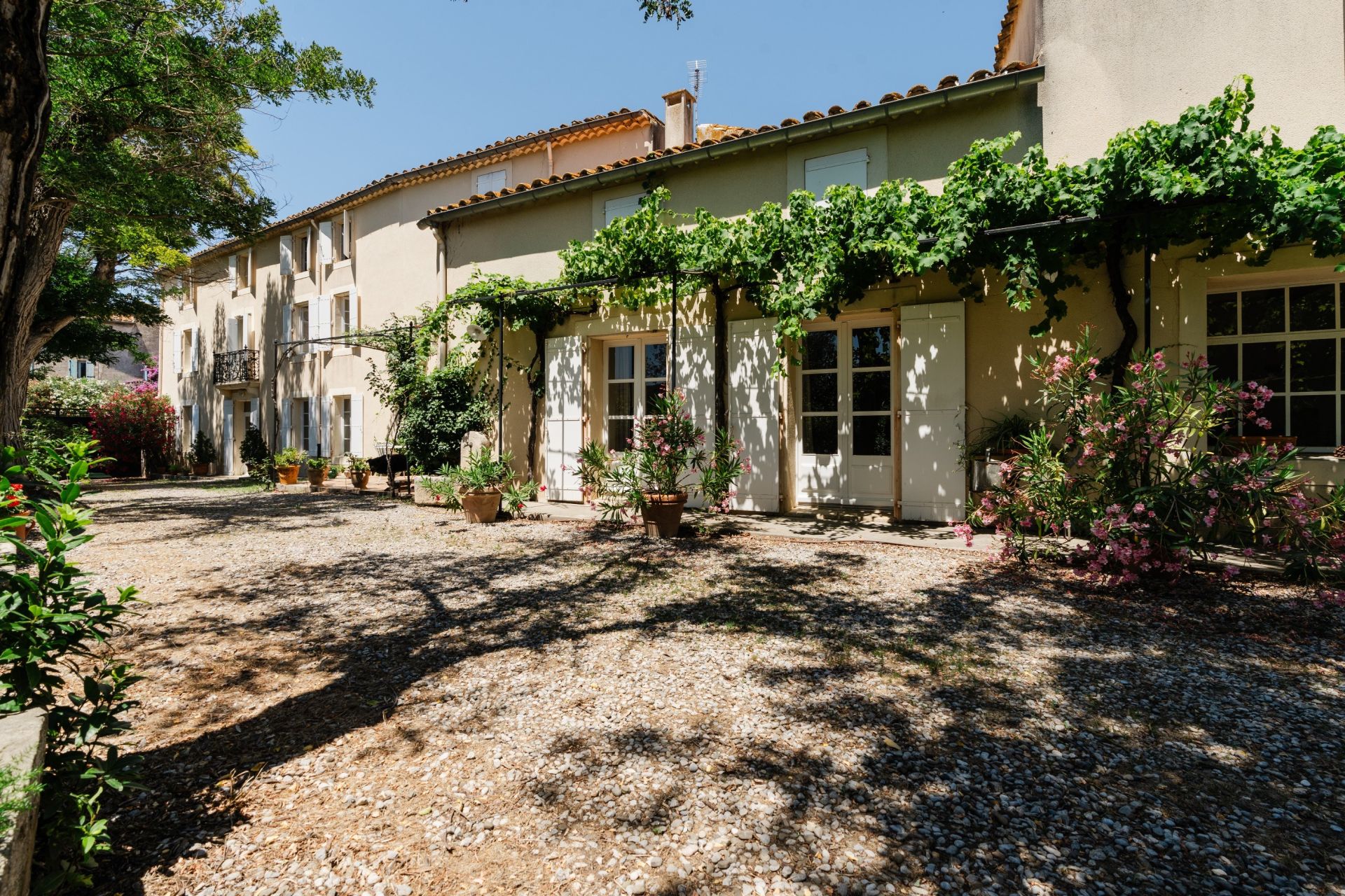 Sale Property Fontcouverte (11700) 285 m²